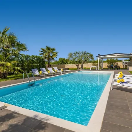 Campanella By * 노치